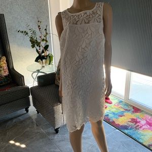 TRINA TURK WHITE ELEGANT SHORT DRESS SIZE 14  P-3